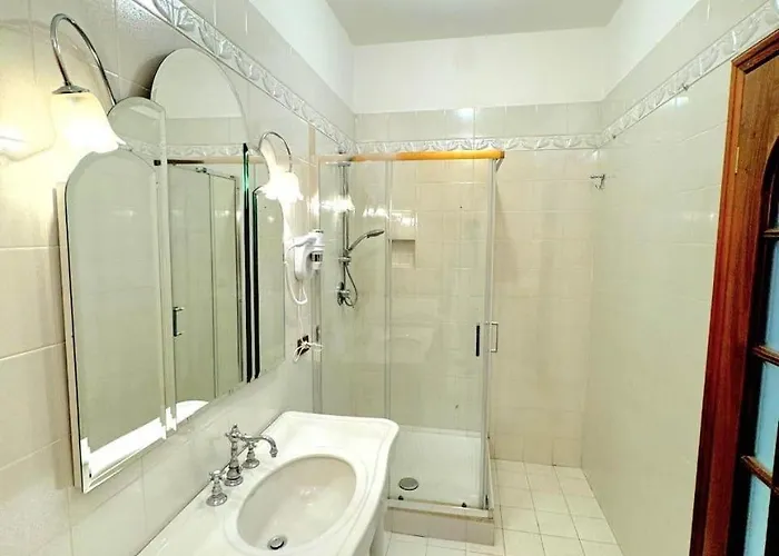 Casa de hóspedes Holiday Guest House Roma 4*